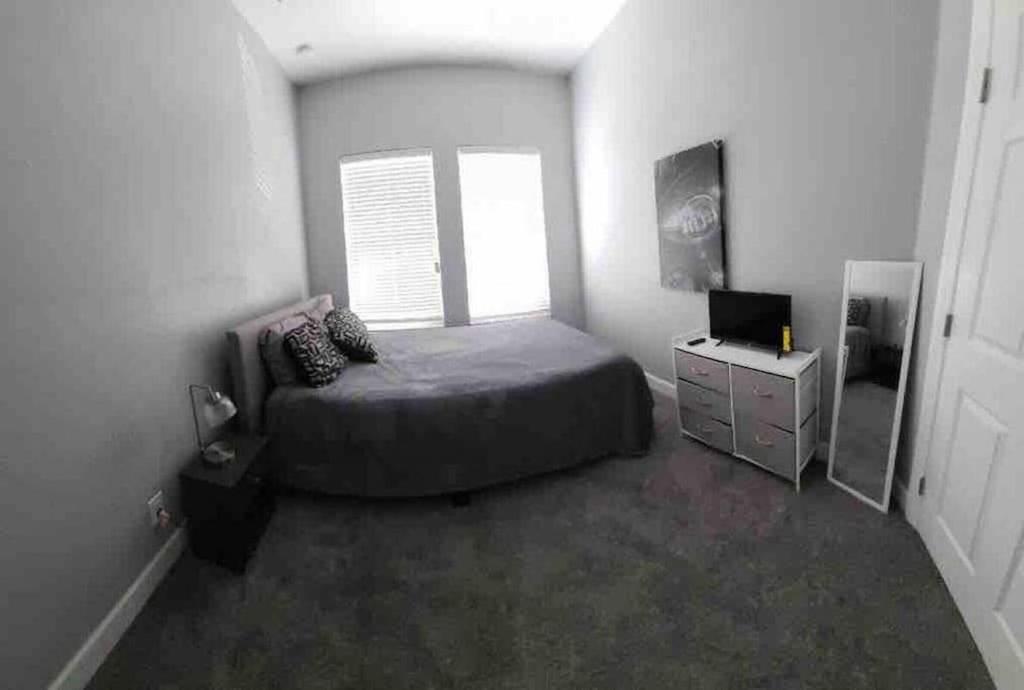 Entire House-comfy/close To Downtown/ybor *